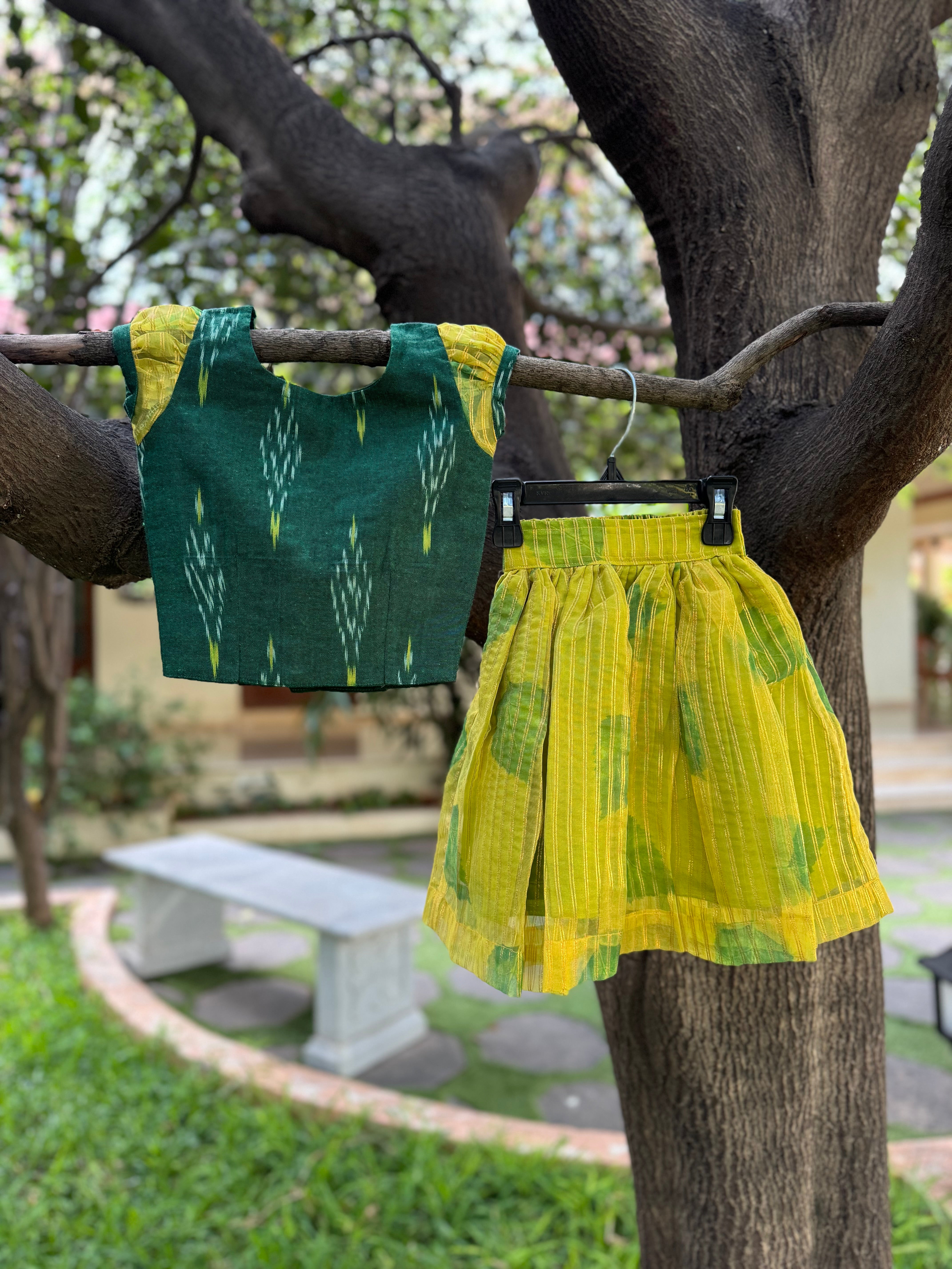 Skirt set, Golden Green Half Length