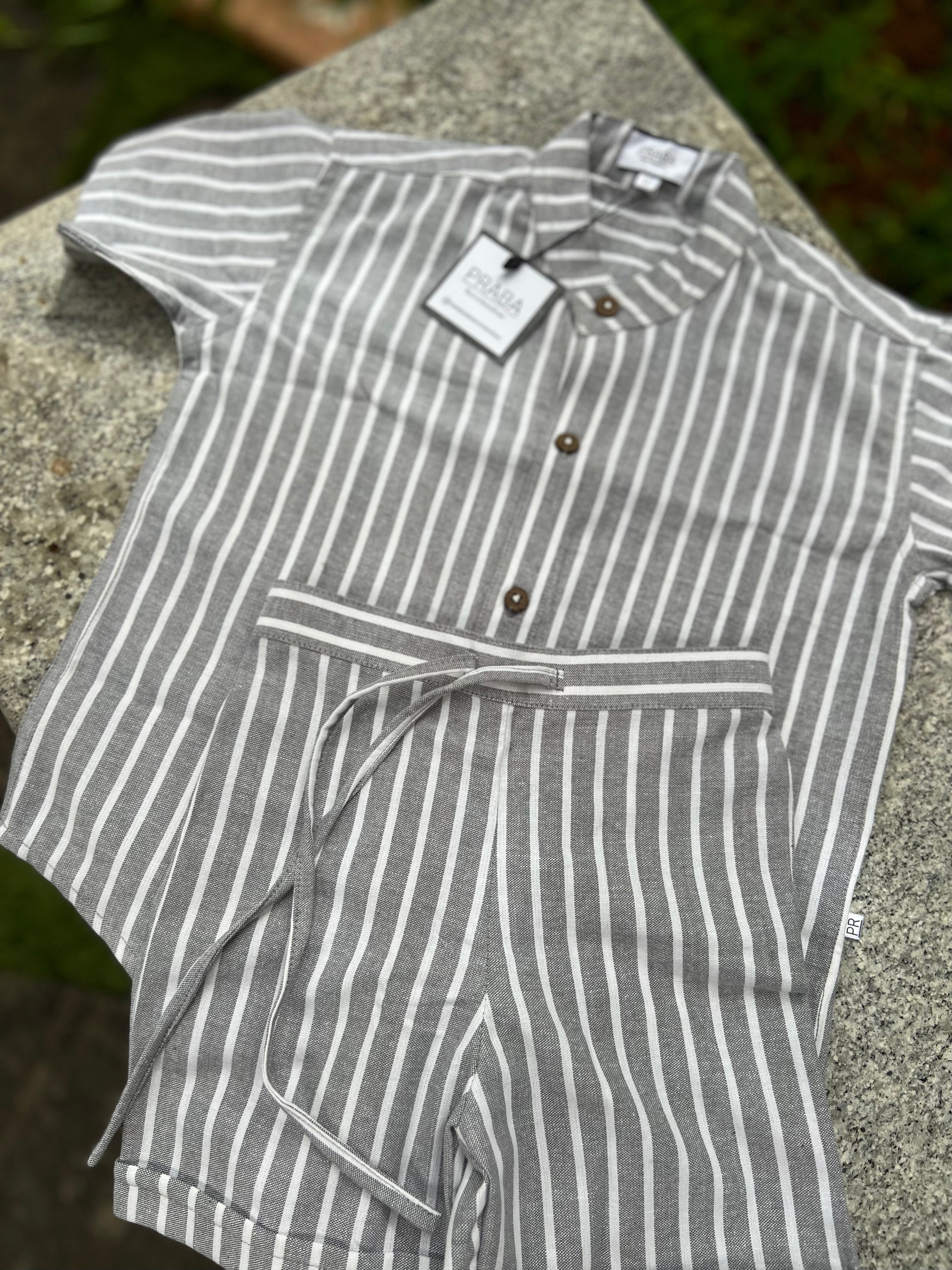 Classic Collection White Stripes