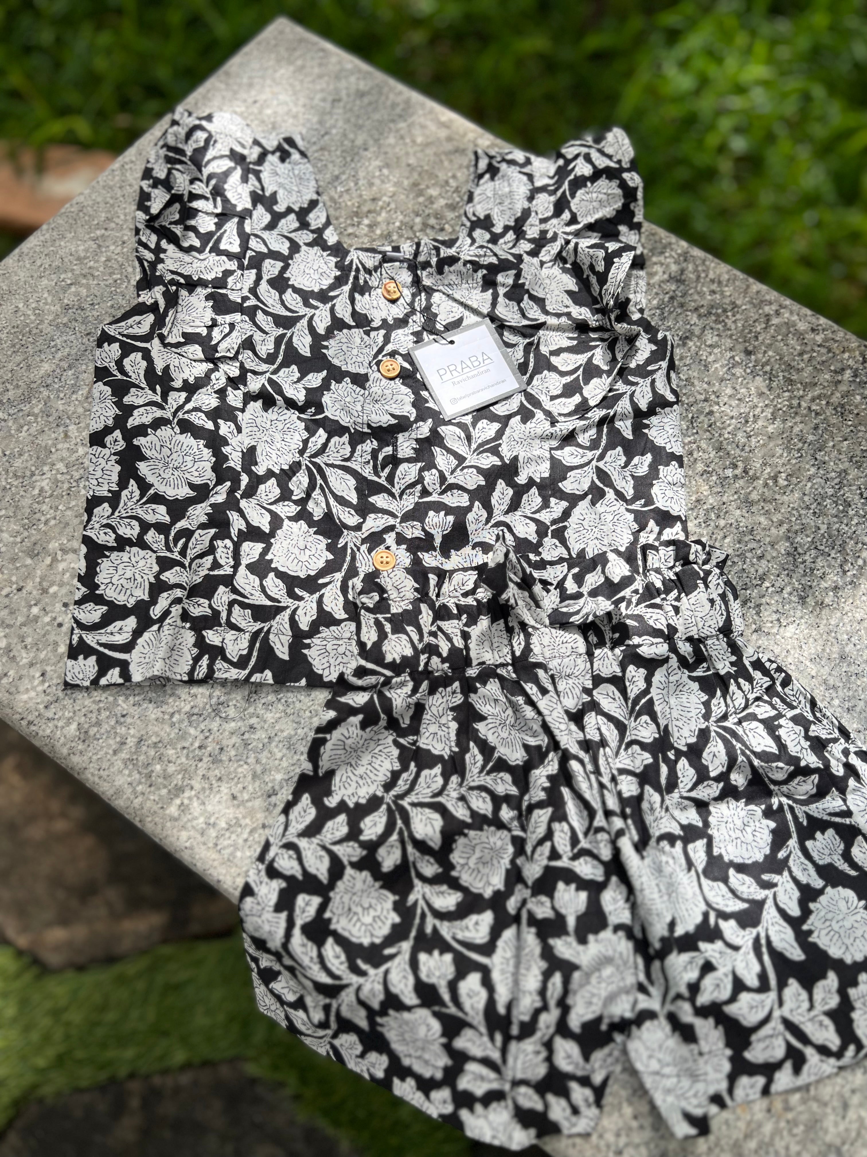 Black and White Floral Print Crop Top & Shorts