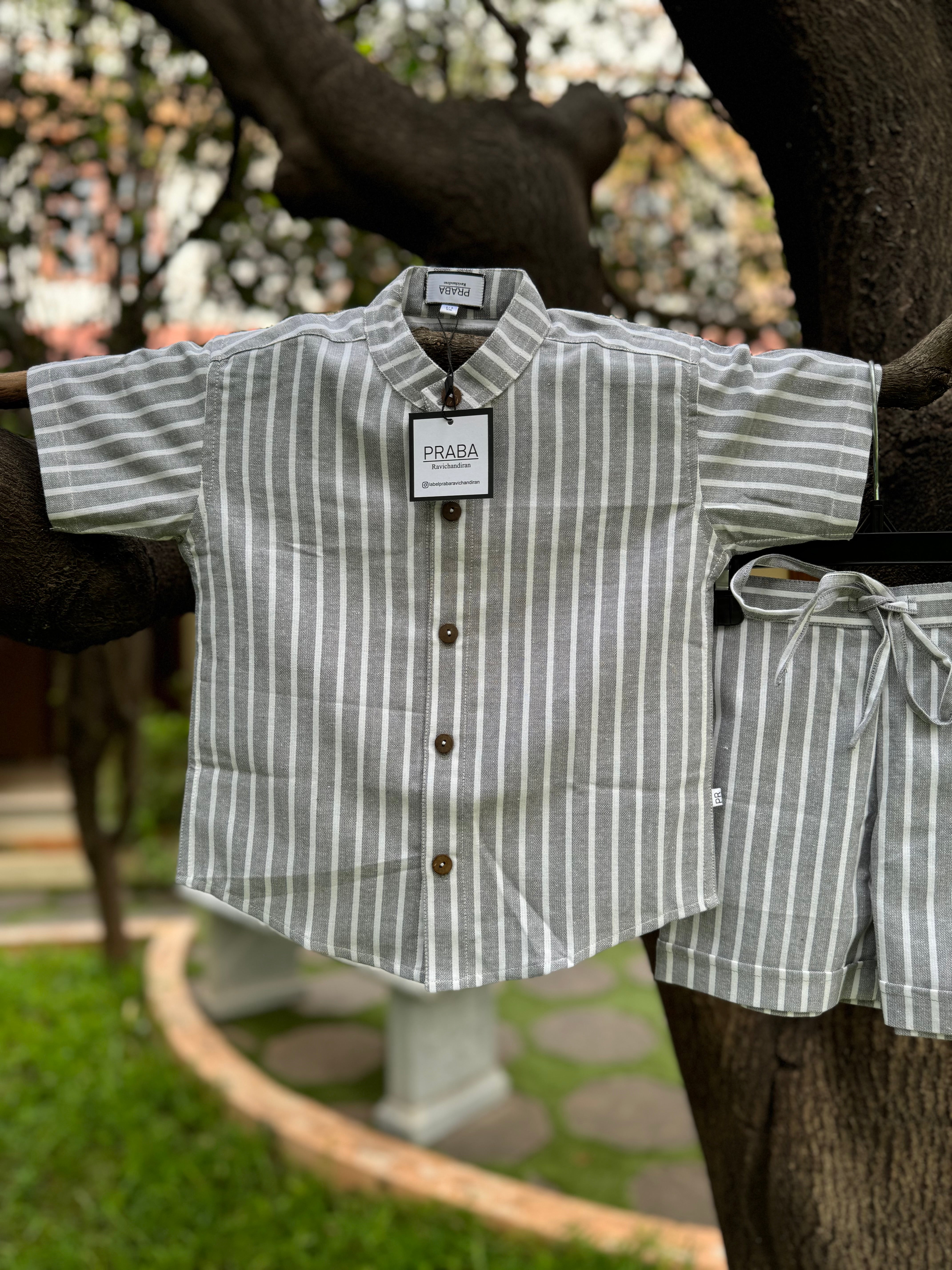 Classic Collection White Stripes