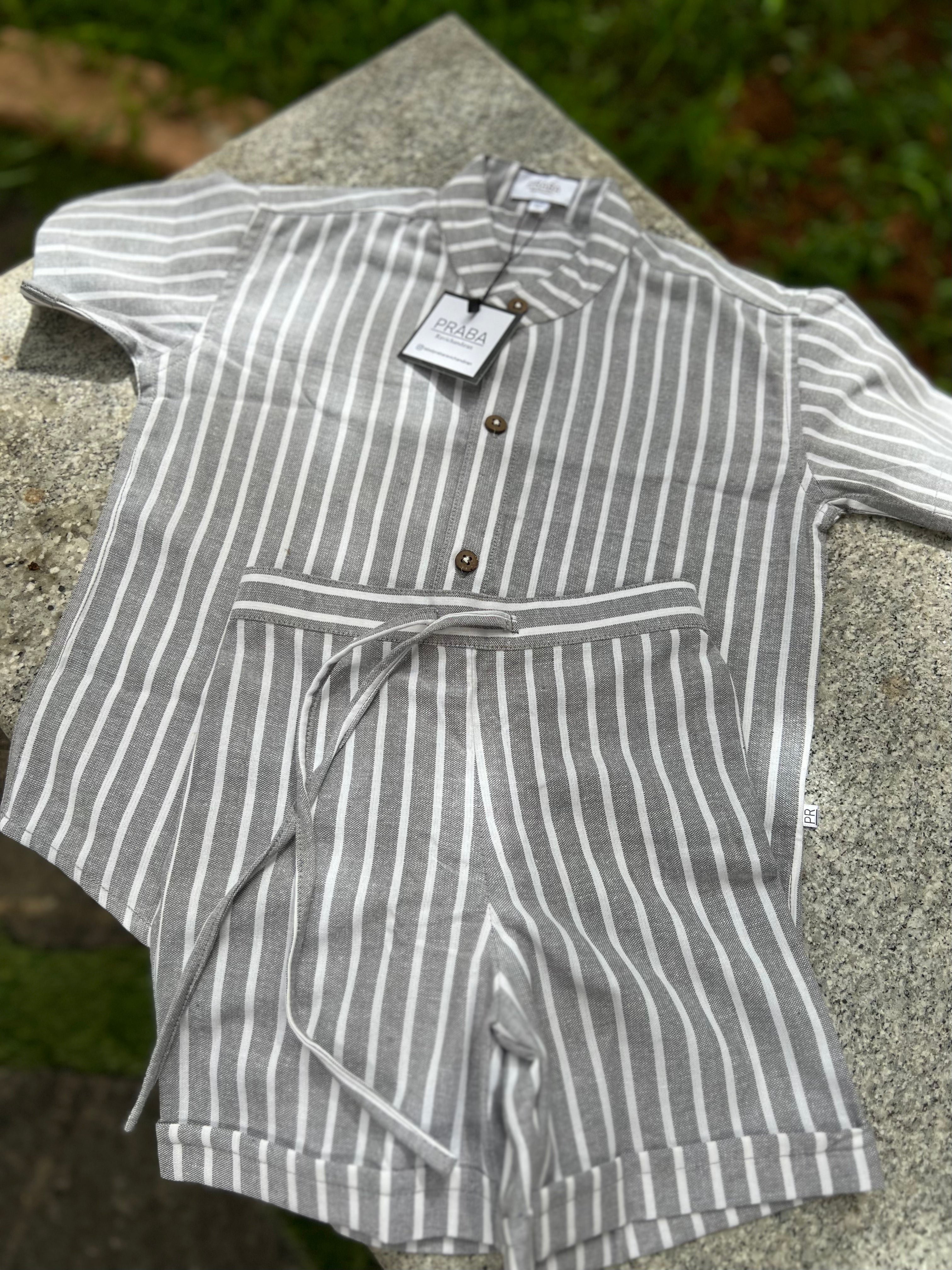 Classic Collection White Stripes