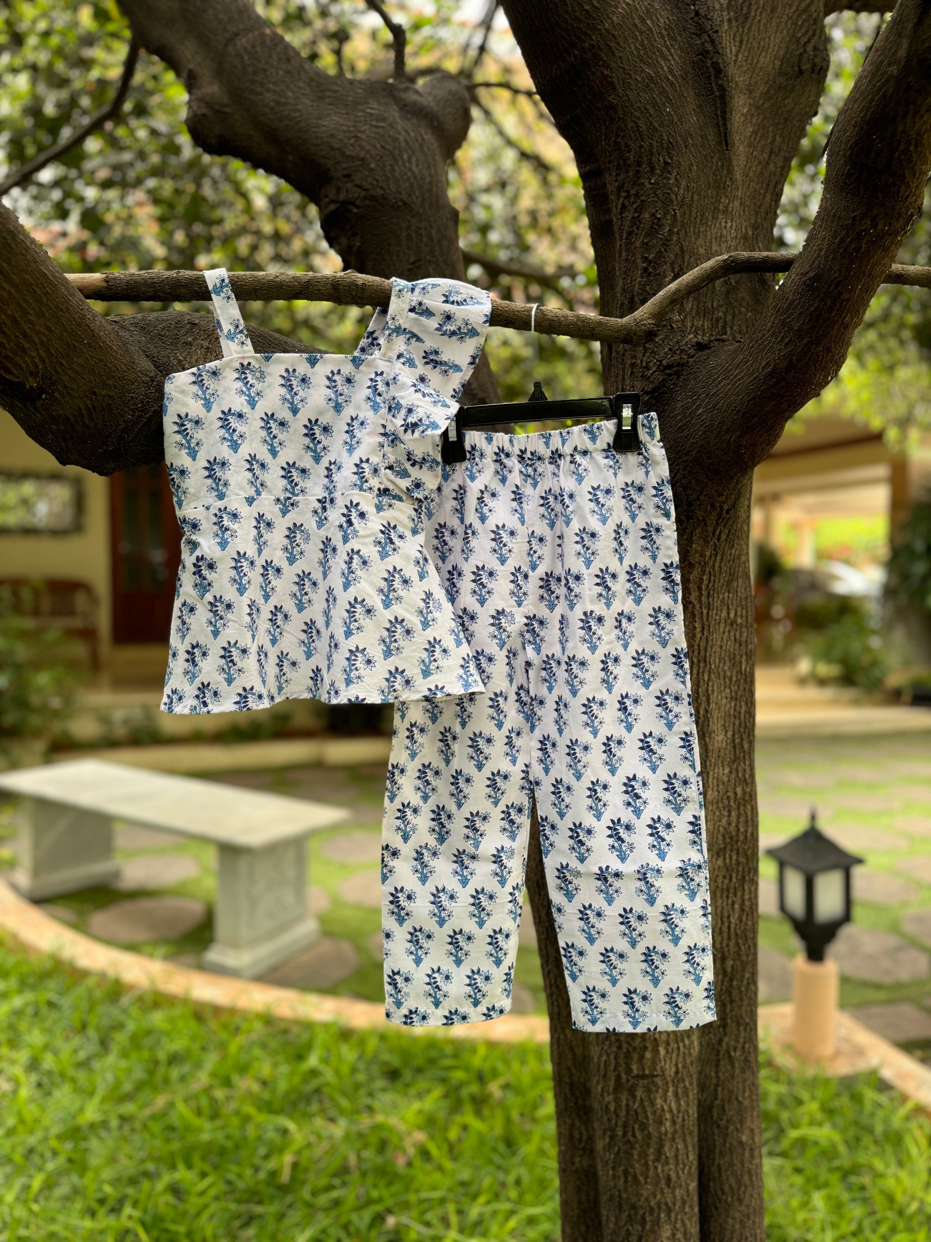 White & Blue Floral Co-ords, Single Shoulder Strap