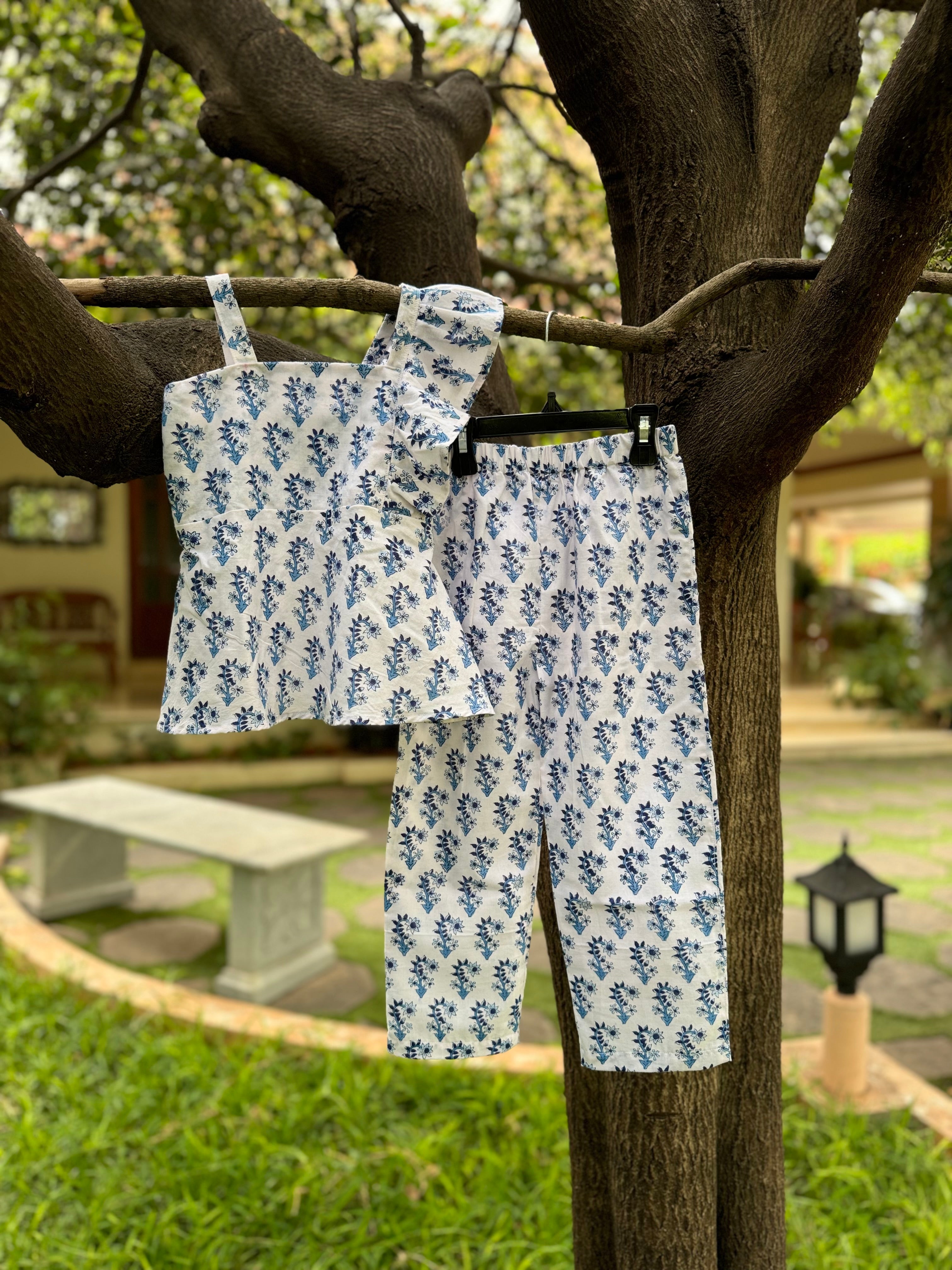 White & Blue Floral Co-ords, Single Shoulder Strap