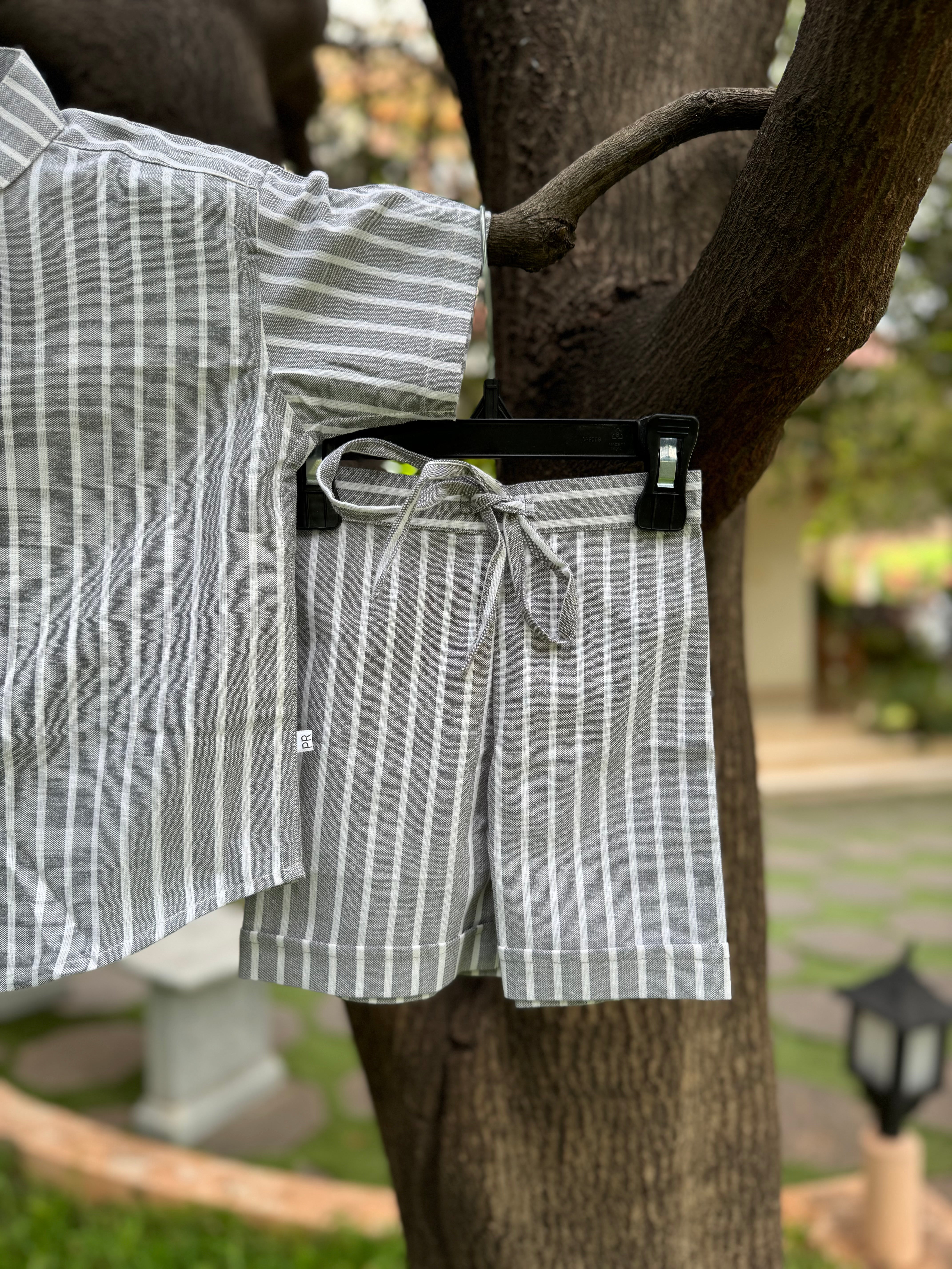 Classic Collection White Stripes