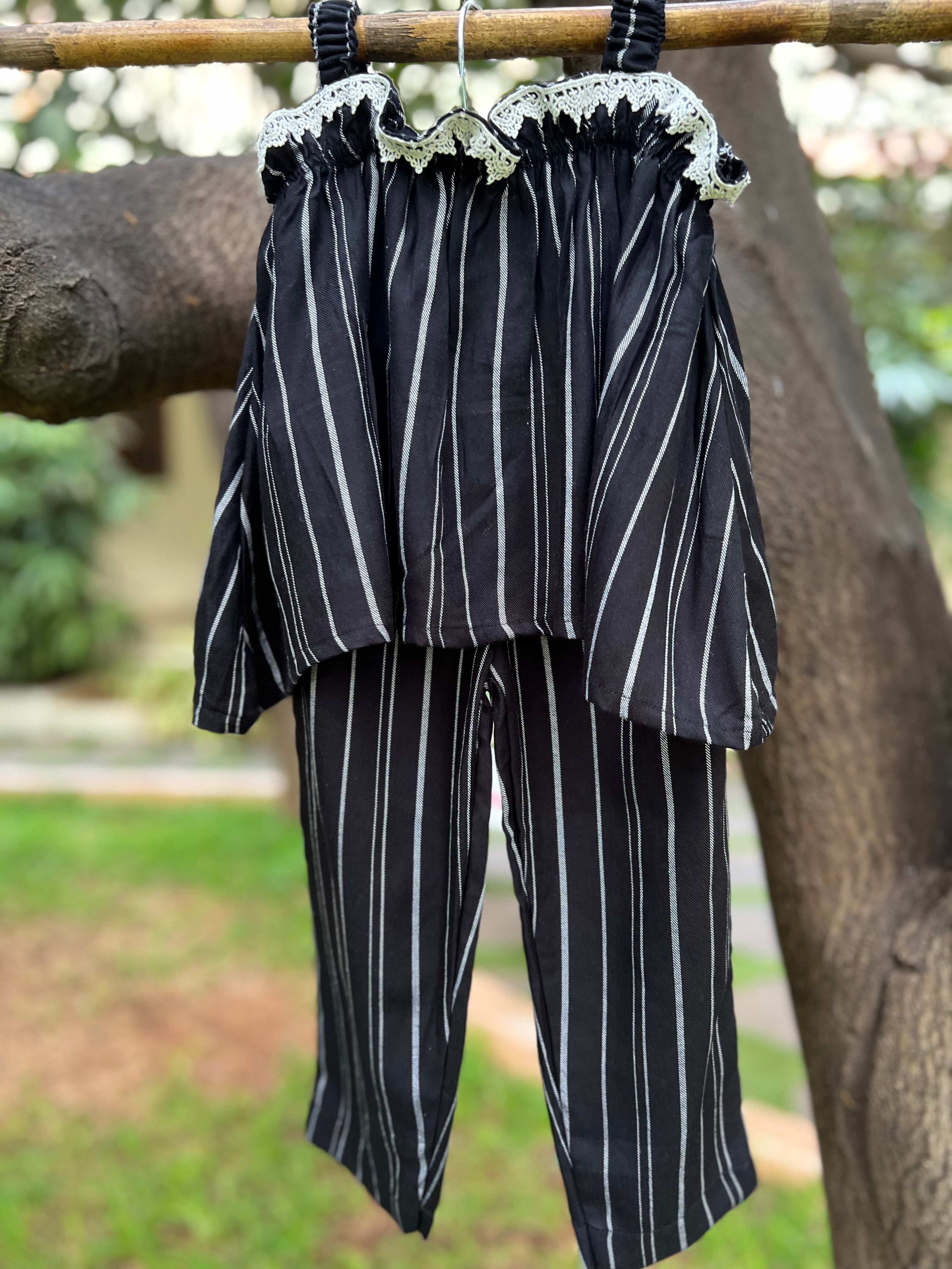 Black Strips with Frills