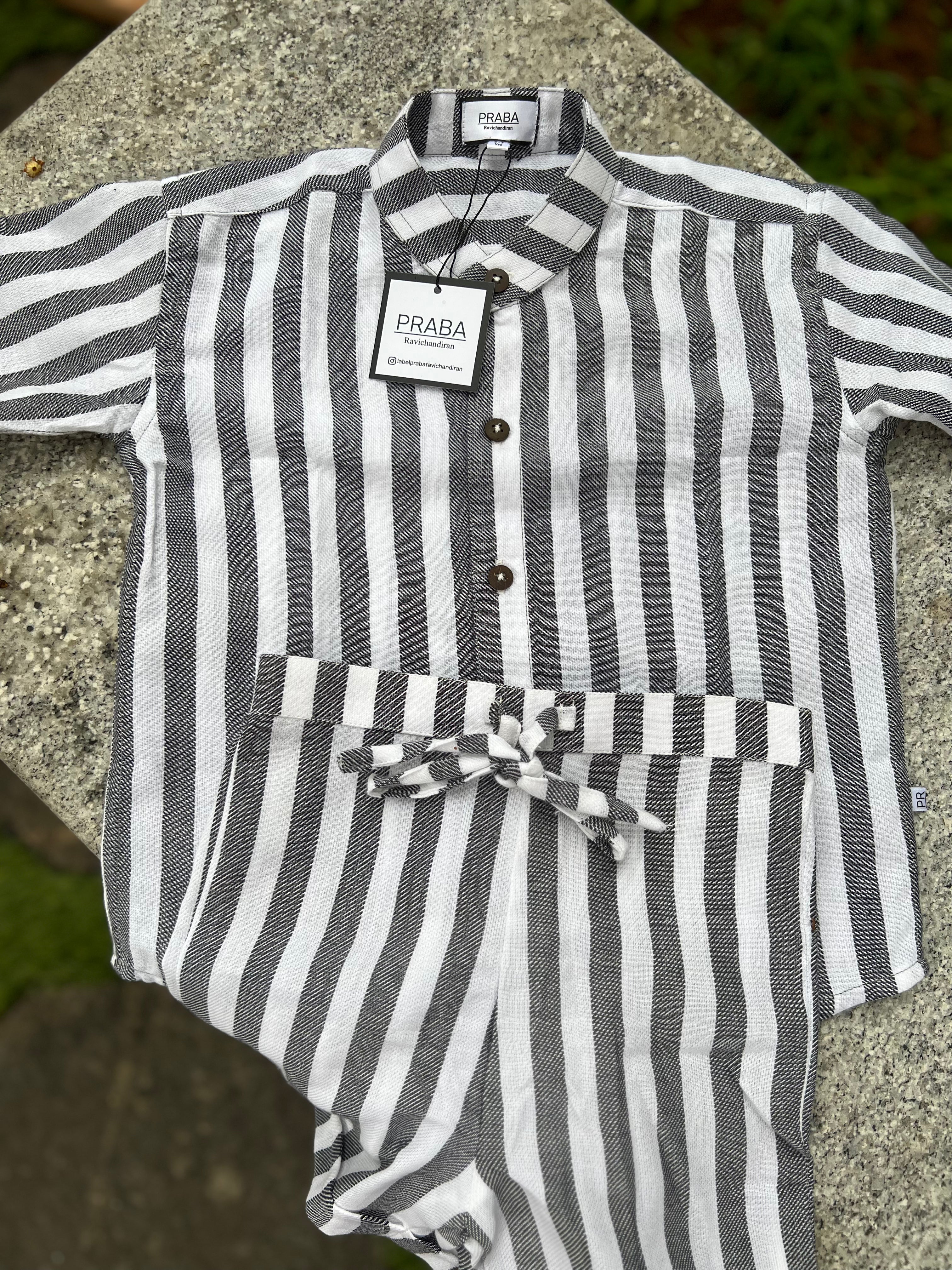 Classic Collection Grey & White