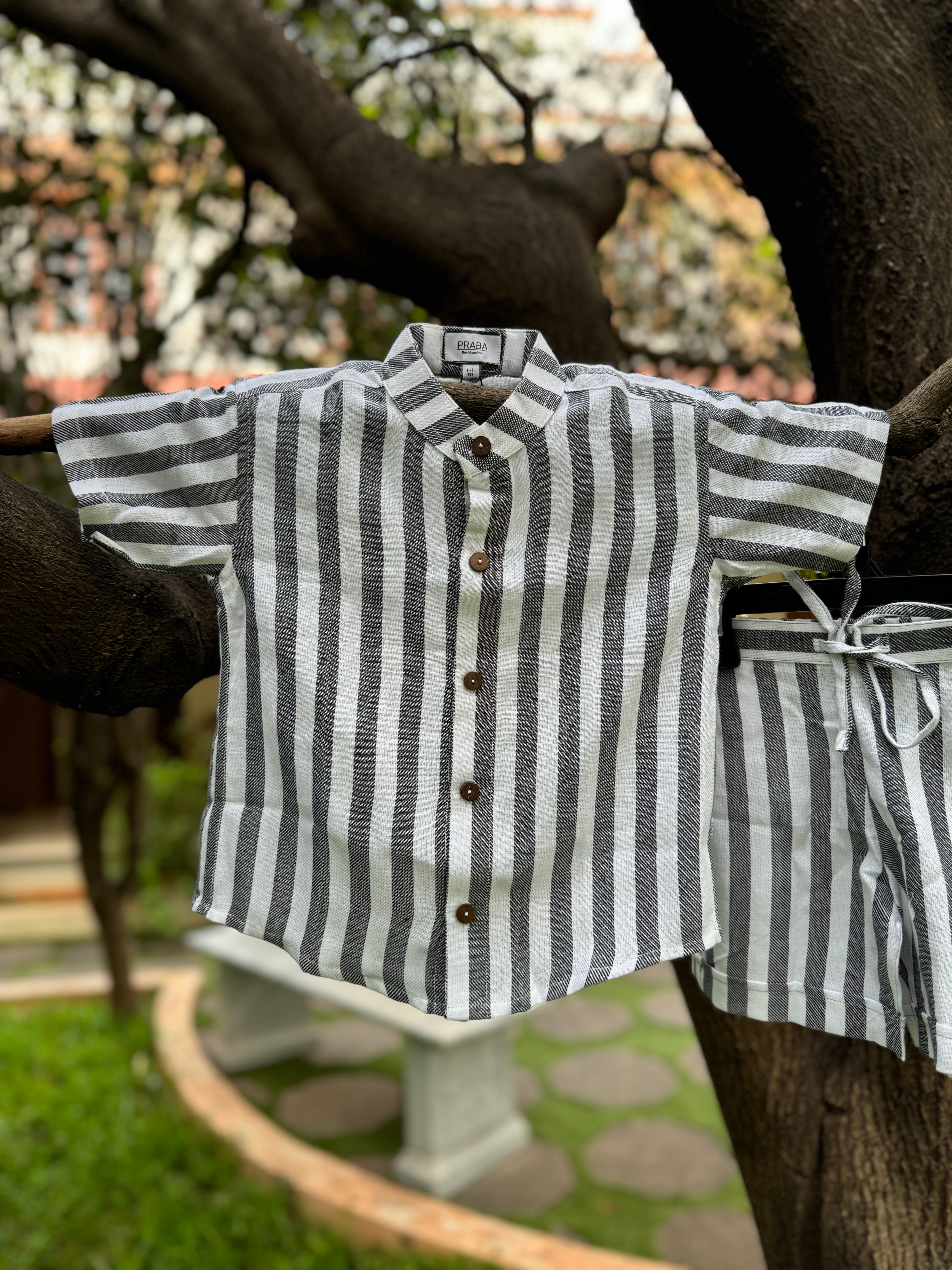 Classic Collection Grey & White