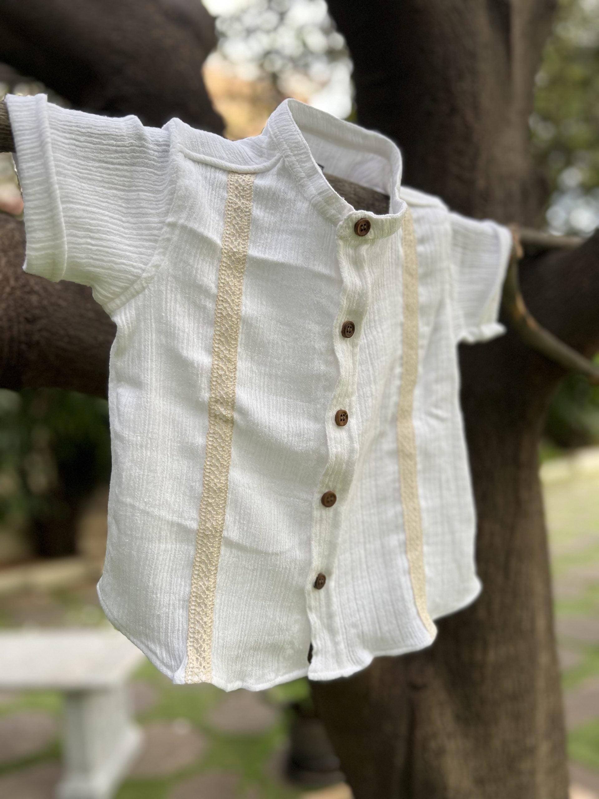 PR’s Signature Style, White Shirt with Lace