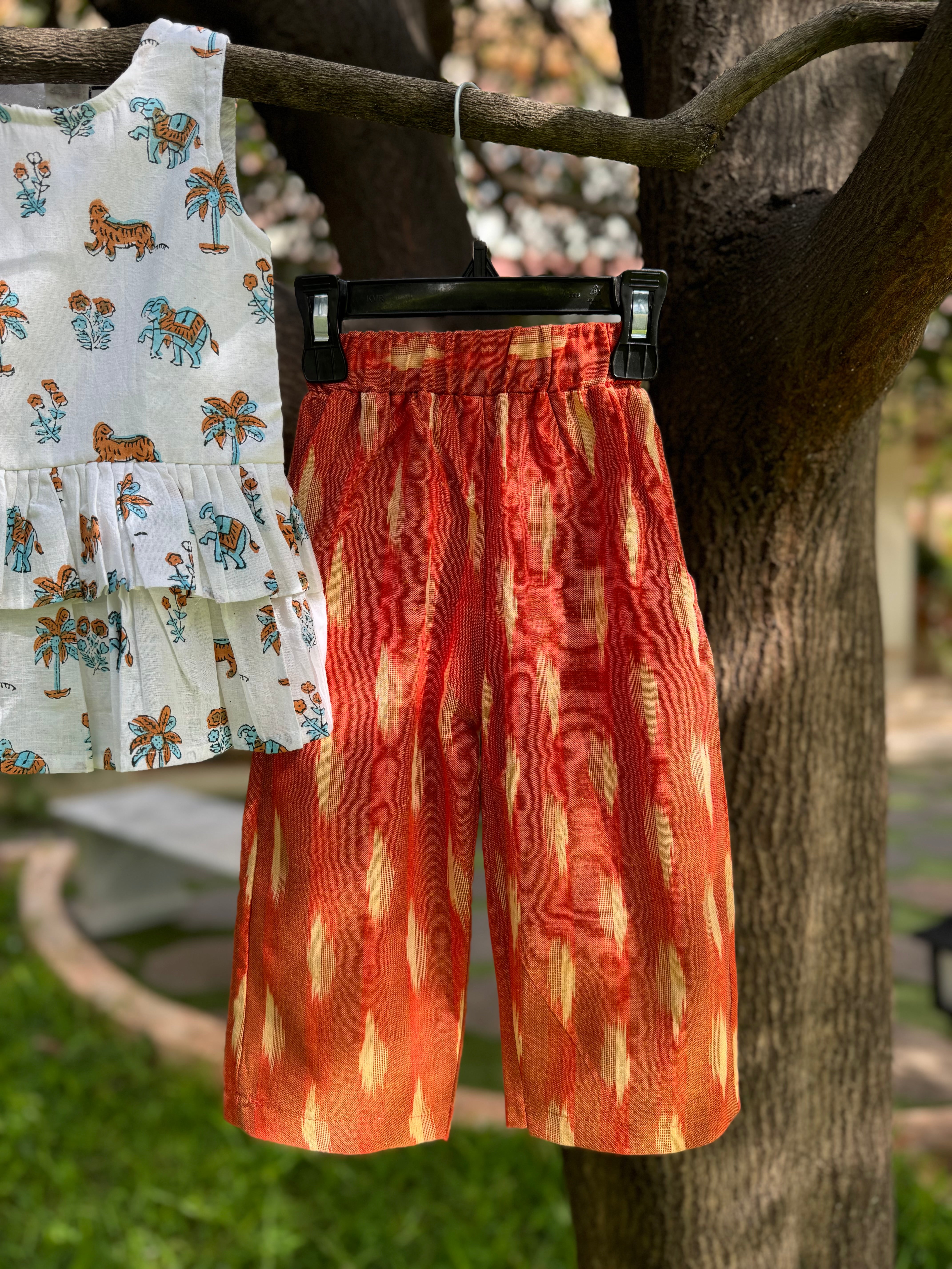 Animal 🦒🦣🐘 print Top & Rust Orange pant