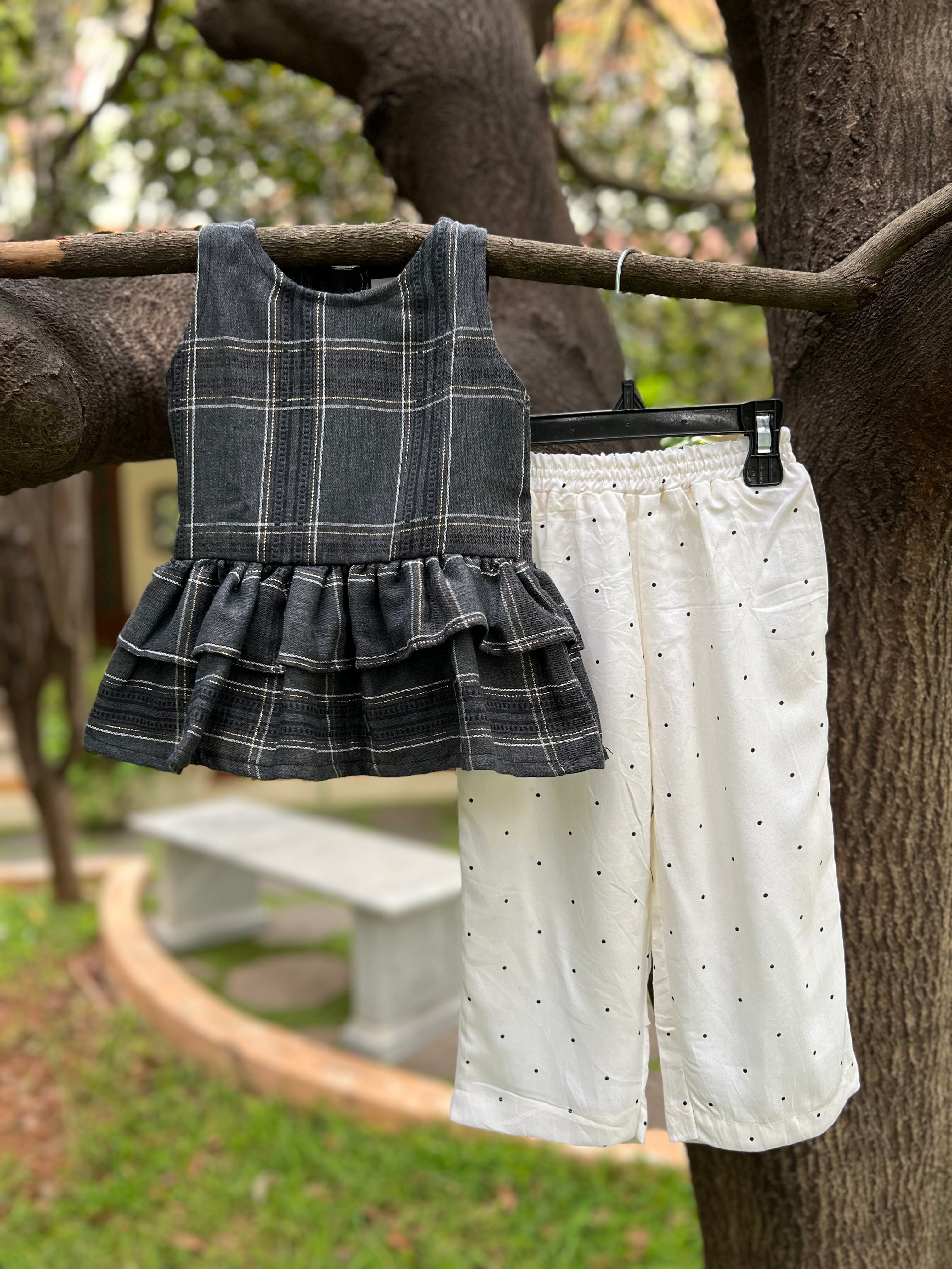 Woolen plaid top and polka dot pant