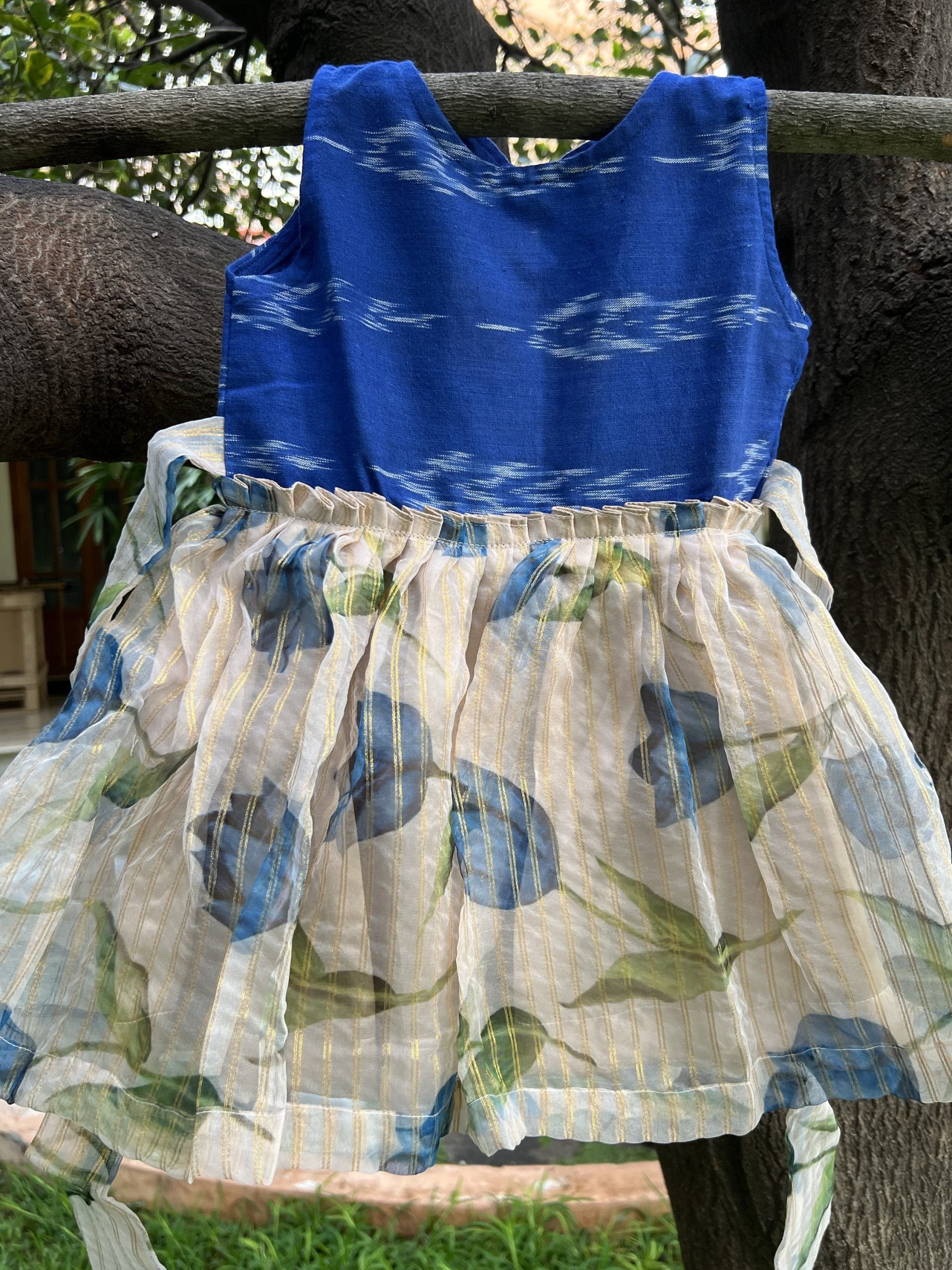 Blue and White dress with a Floral print