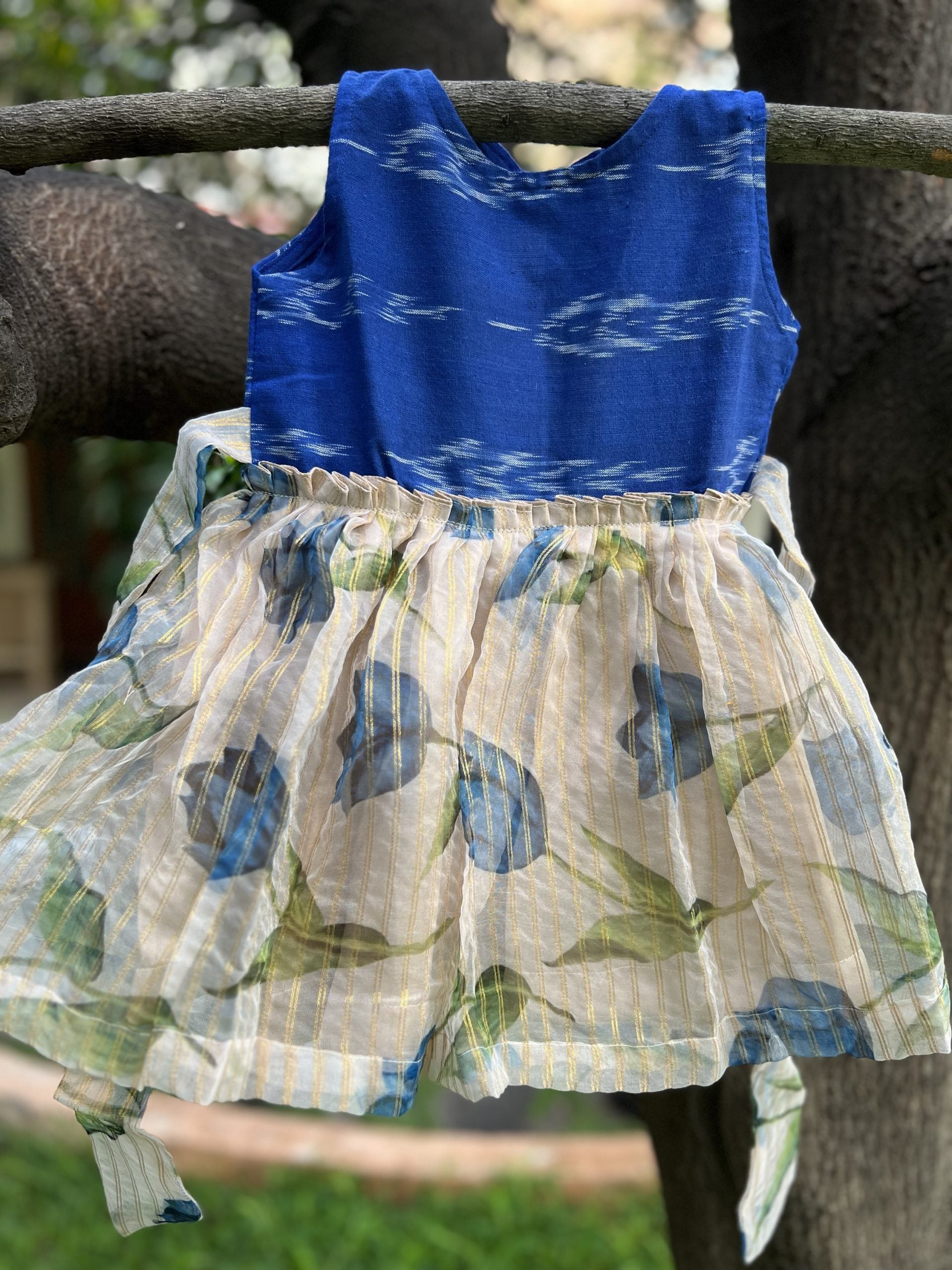 Blue and White dress with a Floral print